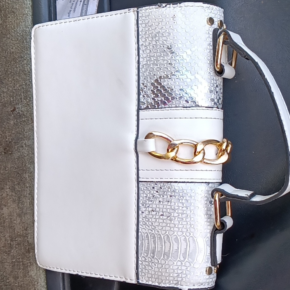 Hand bag - Picture 2 of 2